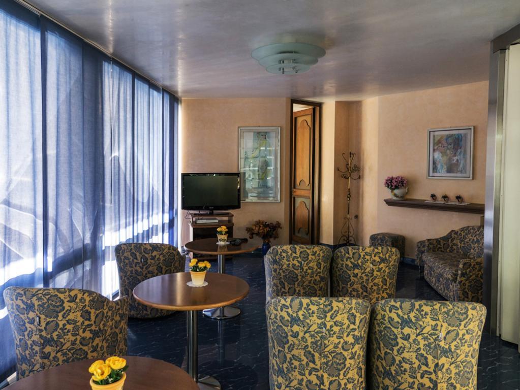 Hotel Fabius Bellaria-Igea Marina Zewnętrze zdjęcie