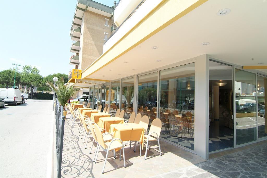 Hotel Fabius Bellaria-Igea Marina Zewnętrze zdjęcie